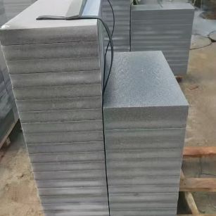 漳州 芝麻灰火烧面300*600*50地铺石材