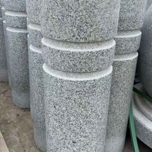 漳州 芝麻白花岗岩挡车柱、隔离柱多少钱