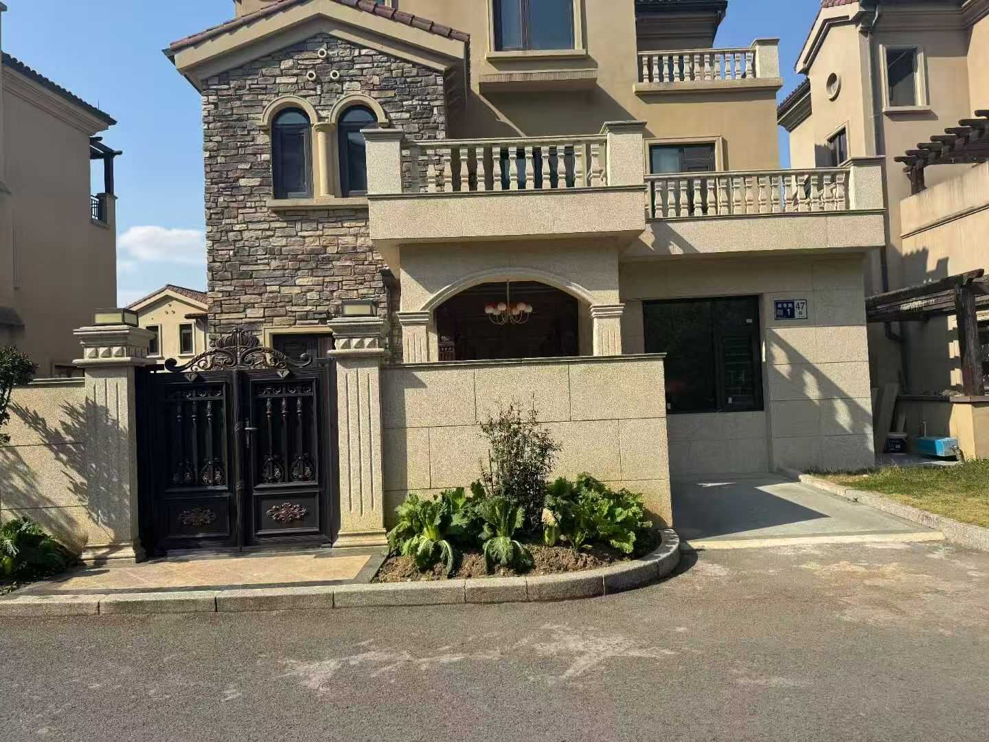 漳州黄金麻别墅干挂效果展示