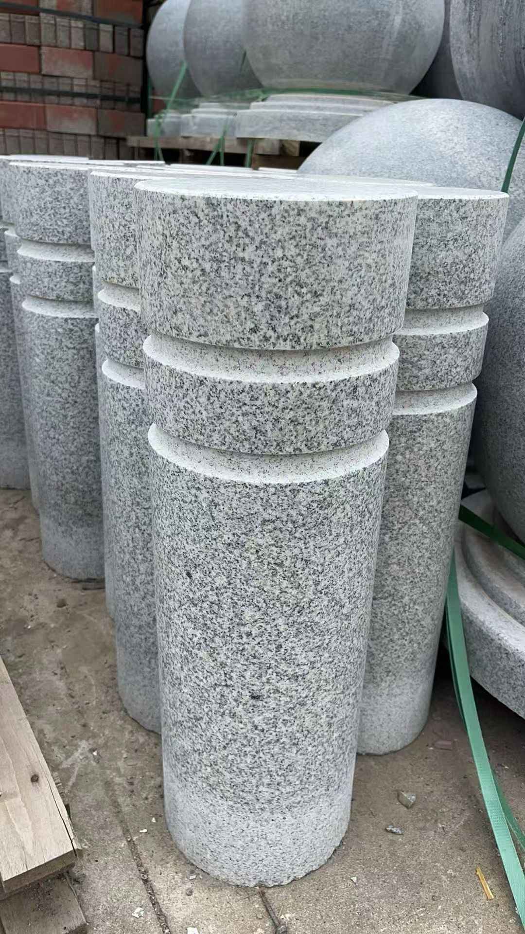 漳州 芝麻白花岗岩挡车柱、隔离柱多少钱