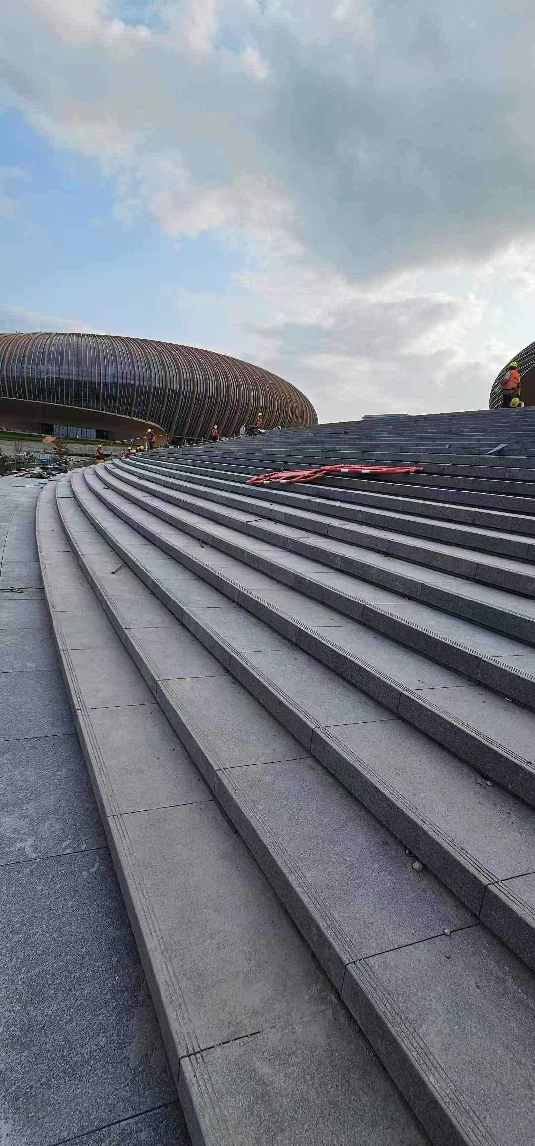 漳州 弧形整石台阶铺装效果图