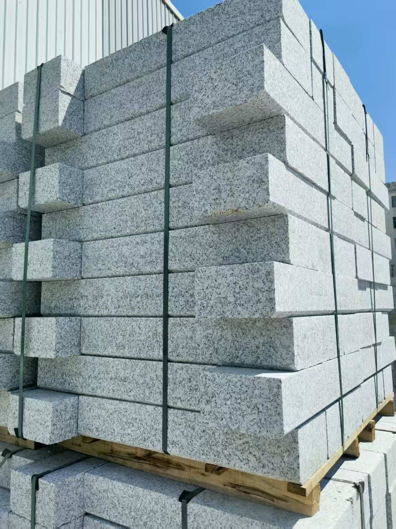 漳州 路沿石颜色均匀、尺寸标准