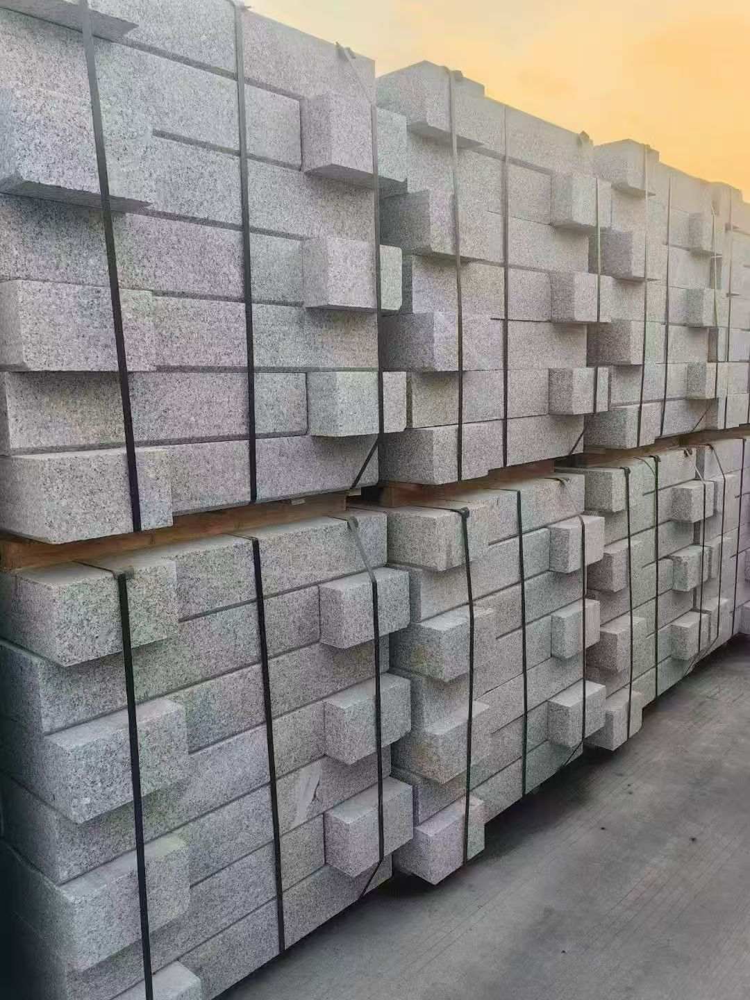 漳州 芝麻白路沿石