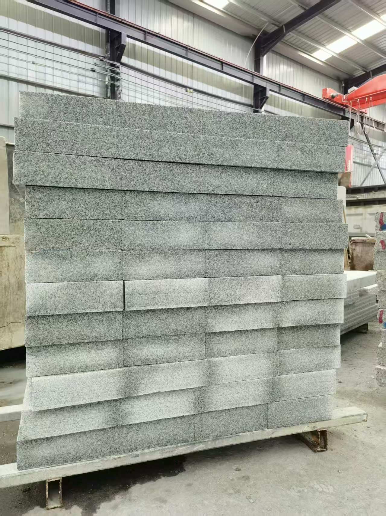 漳州 芝麻白10公分300*600广场地铺，A料定制，尺寸标准，厚薄均匀